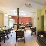 Hotel Source