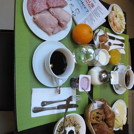 Hotel Source 3*
