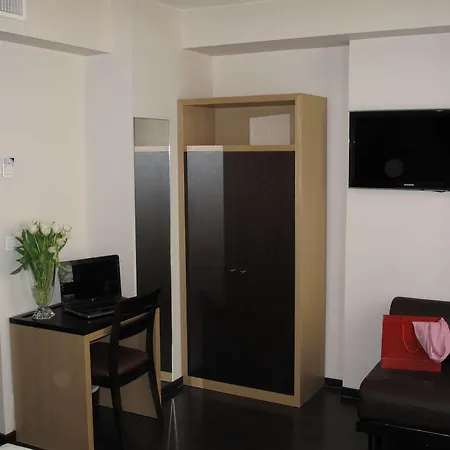 Hotel Source